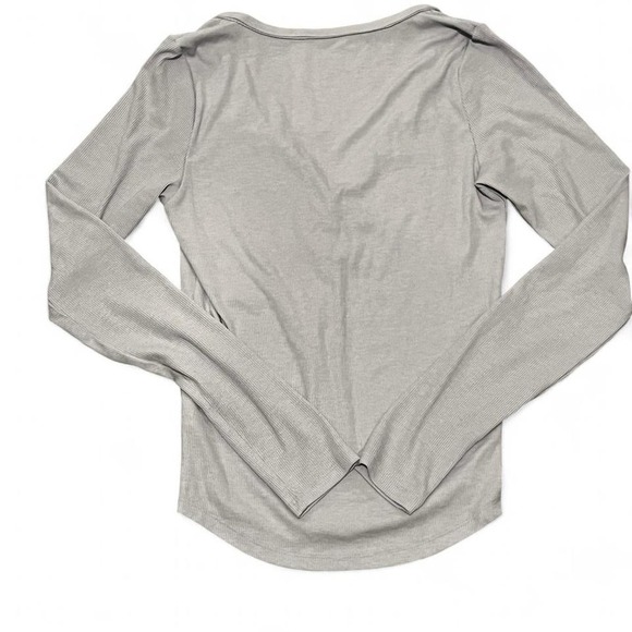 American Eagle Ribbed Henley Long Sleeve Top Baby Blue NWOT Size M - Picture 6 of 6